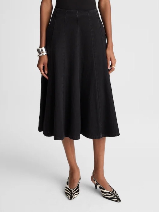 Madewell Dresses & Skirts - Madewell Airy Denim Circle Skirt in Hanne Wash Size 27
